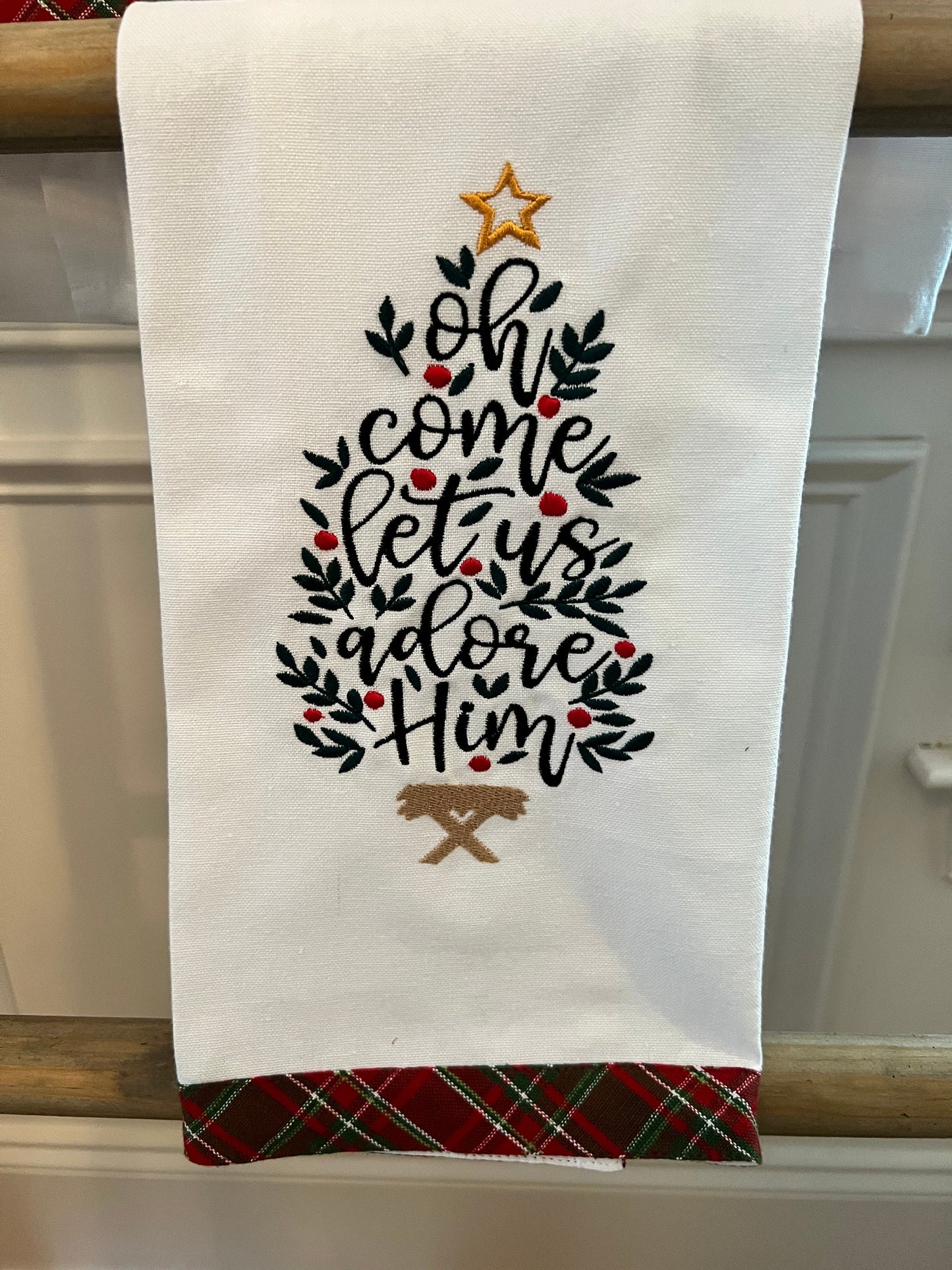 Christmas Towel |Farmhouse Towel | Machine Embroidery | Christmas Decor |  | Gift Towel